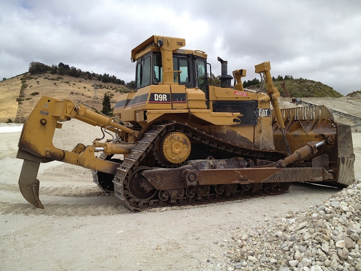 Części zamienne silnika Caterpillar 3408 z maszyn budowlanych