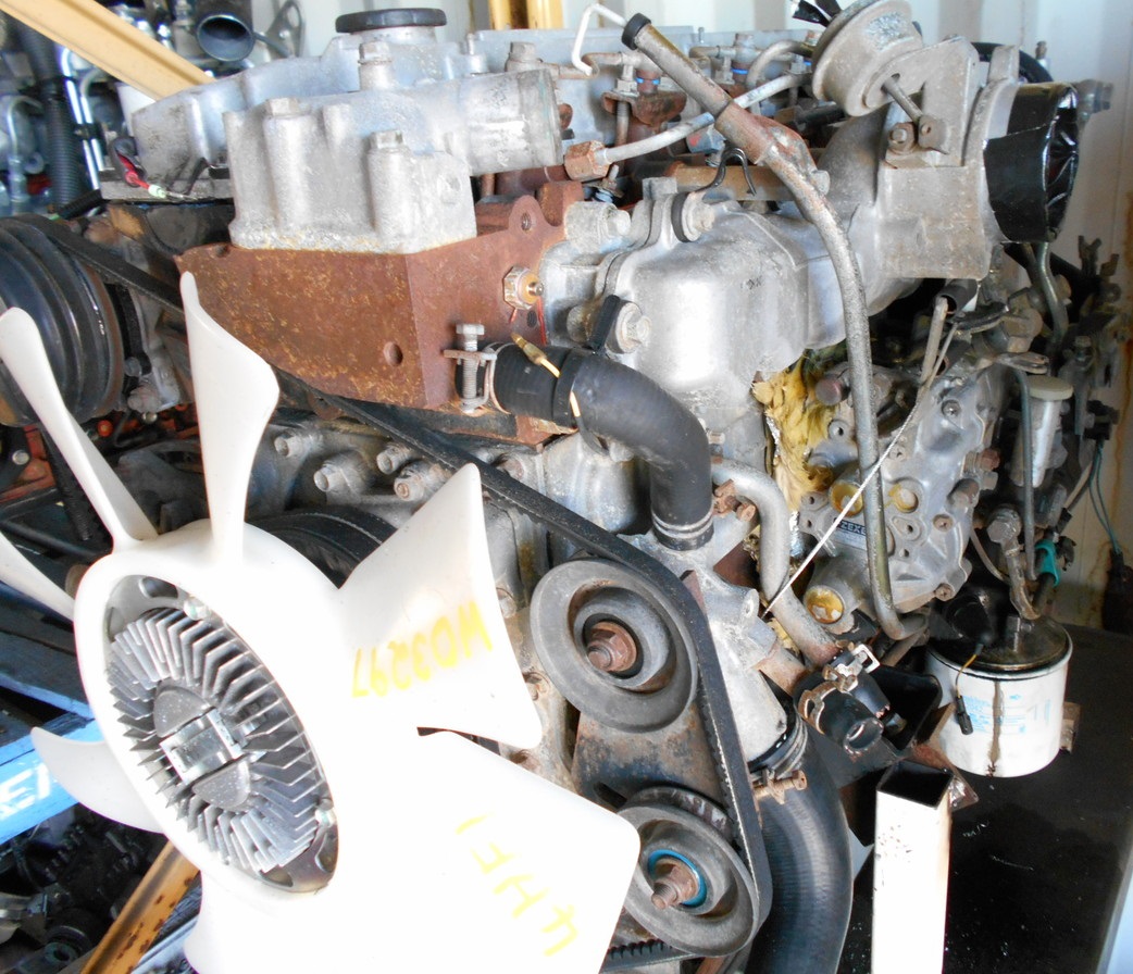 Części zamiennesilnika 4FE1 z maszyn budowlanych