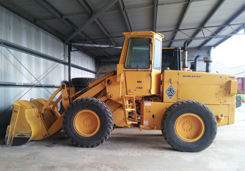 KOMATSU W 60 filtry