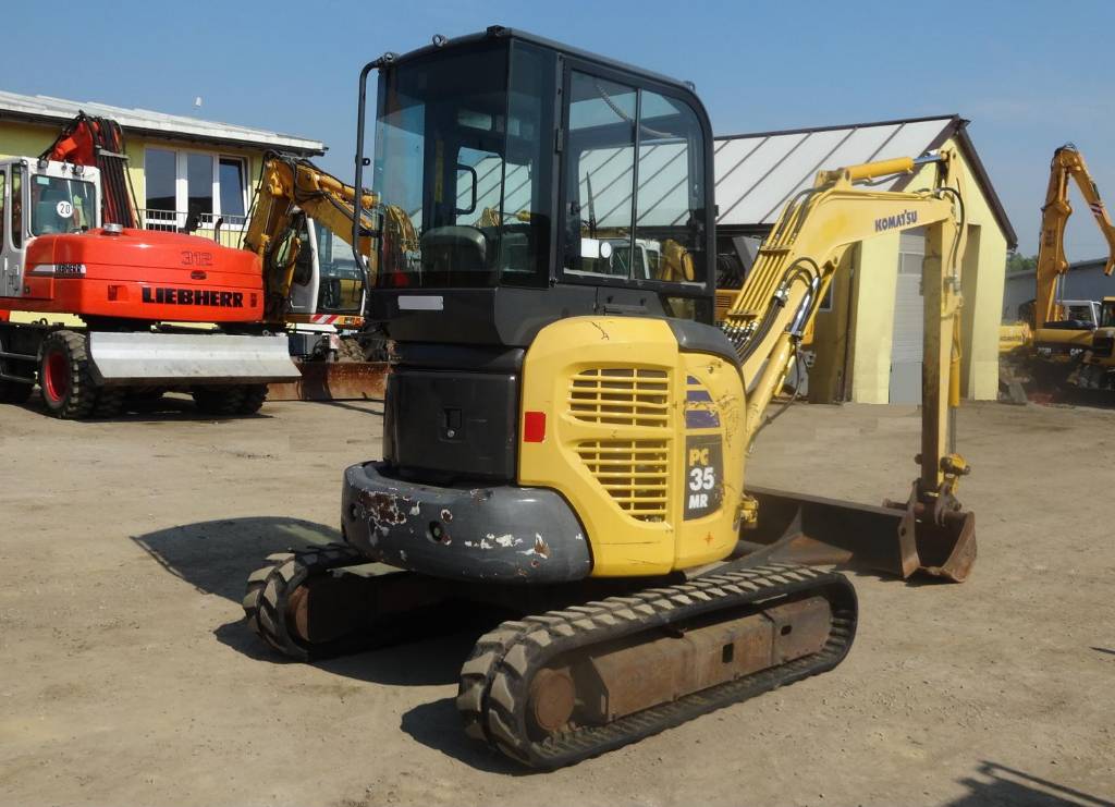 PC 35MR2 KOMATSU filtry