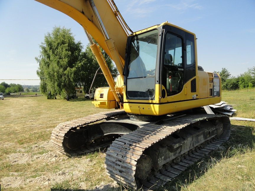 PC 607 KOMATSU tłoki i pierścienie